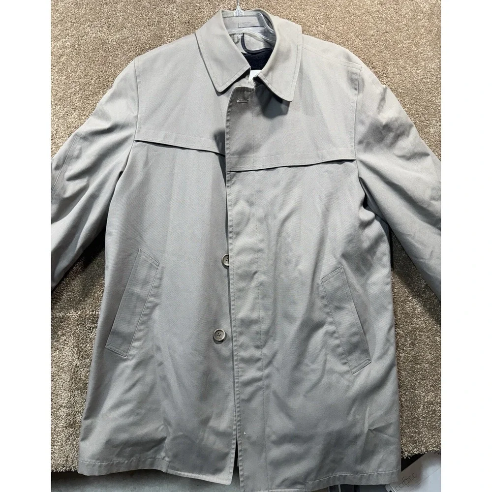 Vintage London Fog Trench Coat‎ Mens 42 Reg Khaki Tan Removable Fleece Lining.